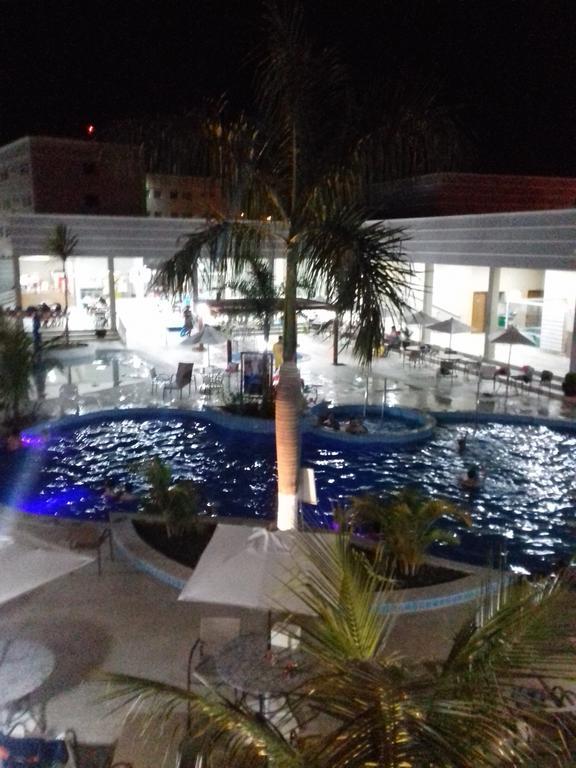 Apartamento Encontro das Águas Caldas Novas Exterior foto